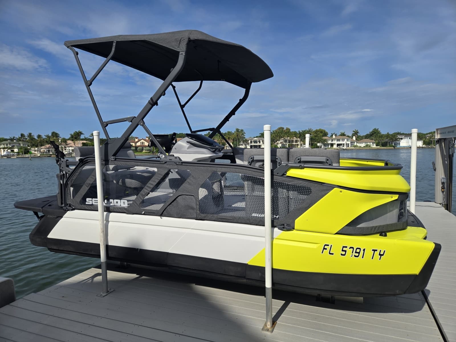 2024 Sea-Doo Switch - Photo 5