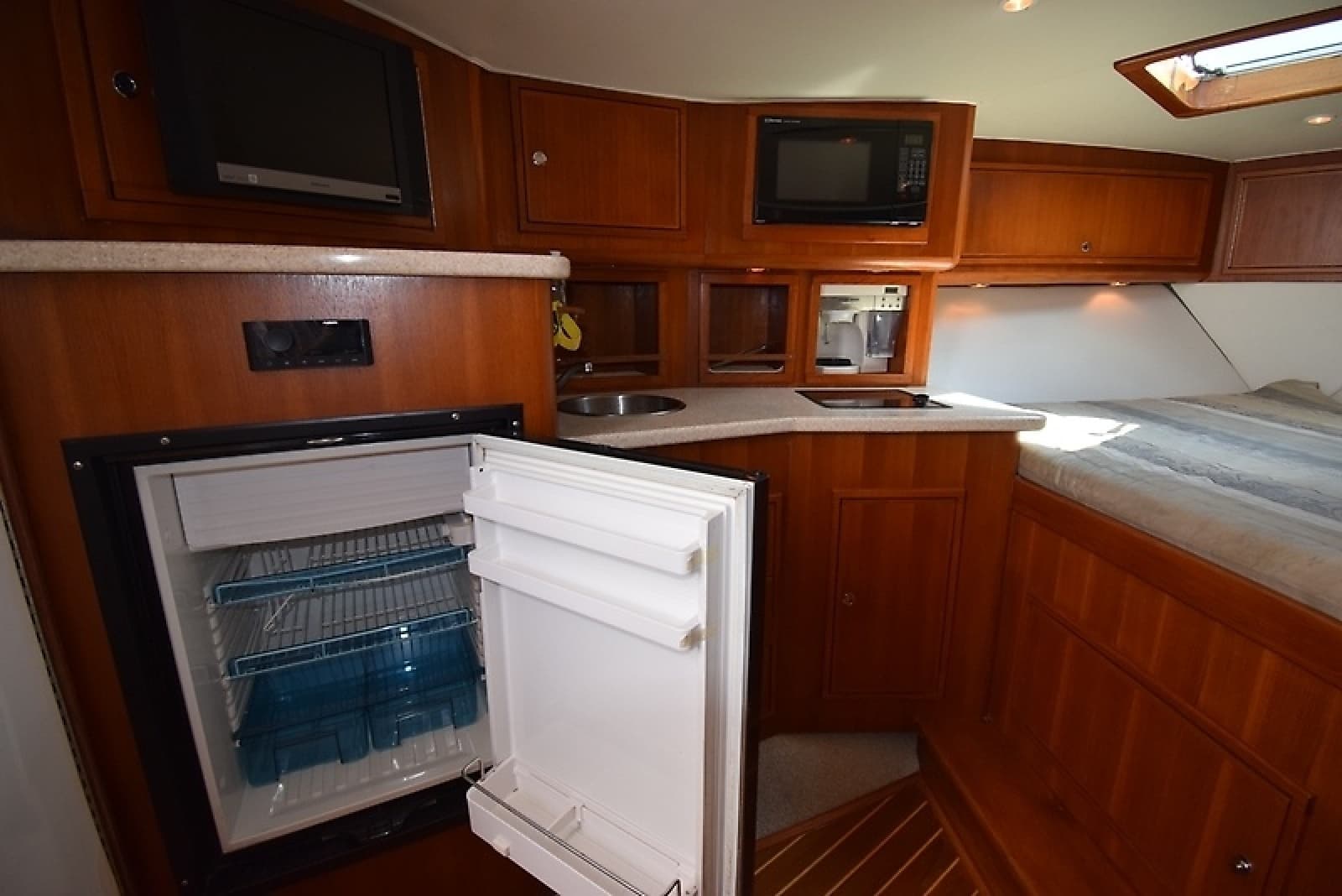 2008 SeaTek 36 Custom Express - Photo 32
