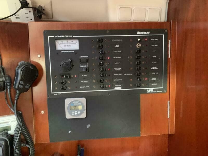 2004 Beneteau Oceanis 393 - Photo 16