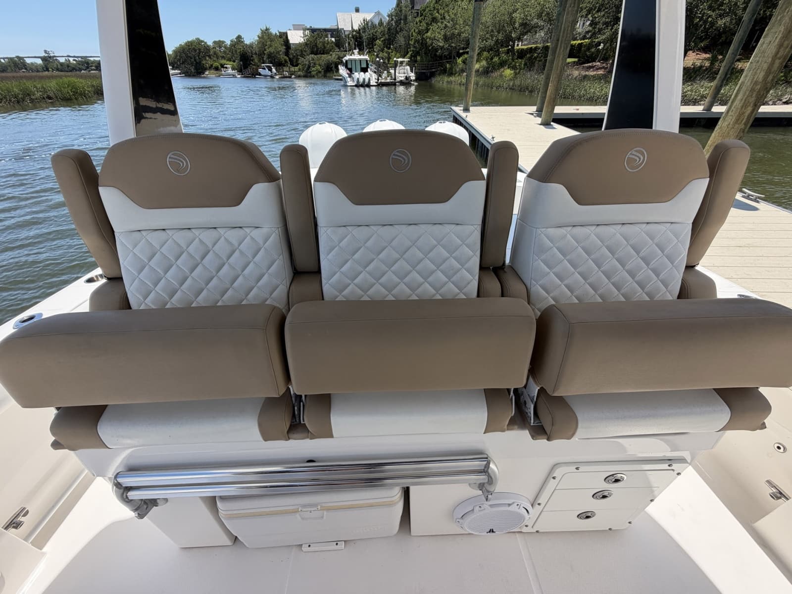 2016 Edgewater 368 CC - Photo 37