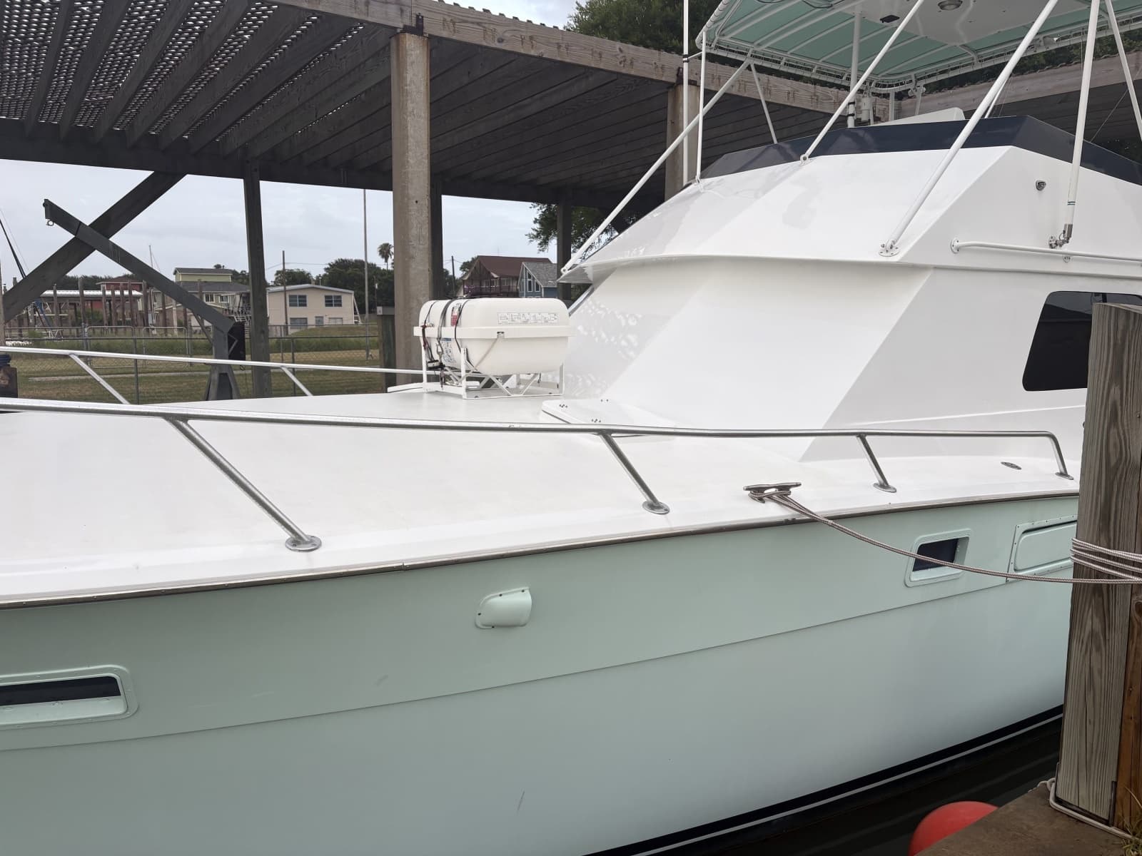 1972 Hatteras Convertible - Photo 4