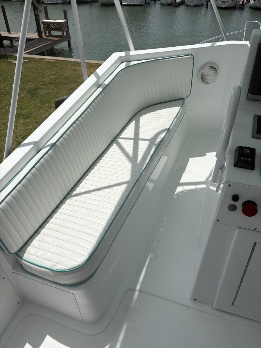 1972 Hatteras Convertible - Photo 10