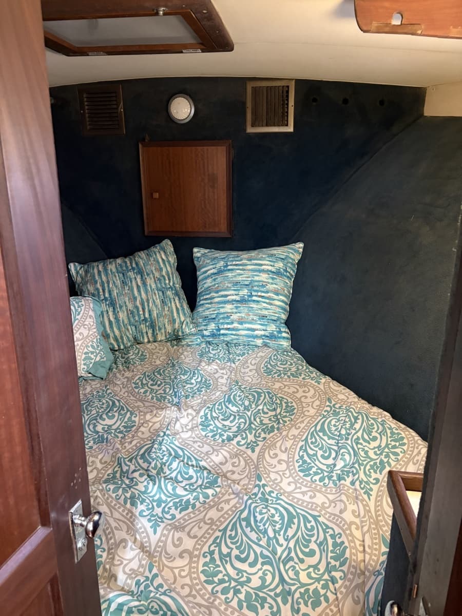 1972 Hatteras Convertible - Photo 20