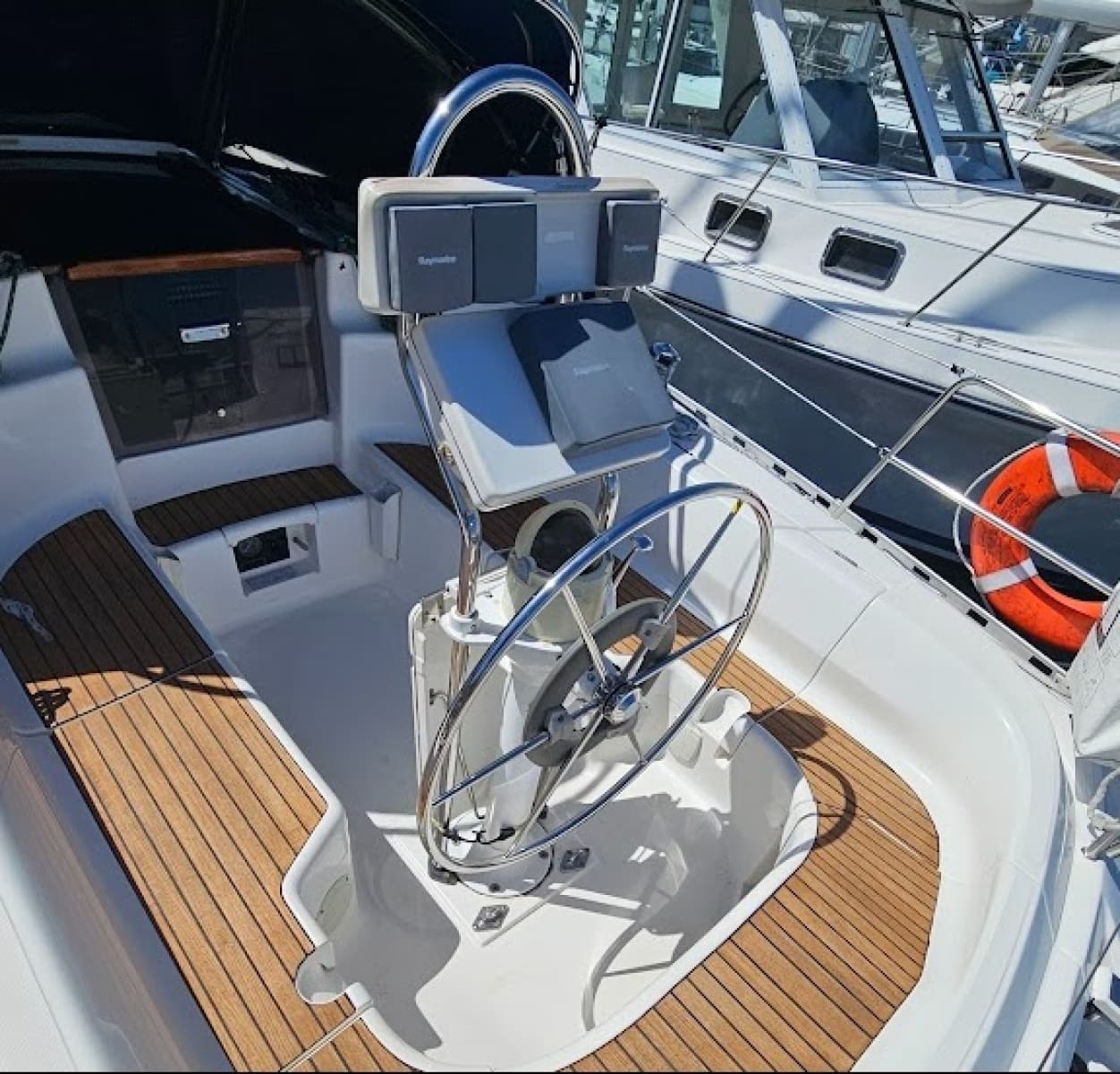2001 Dufour  - Photo 6