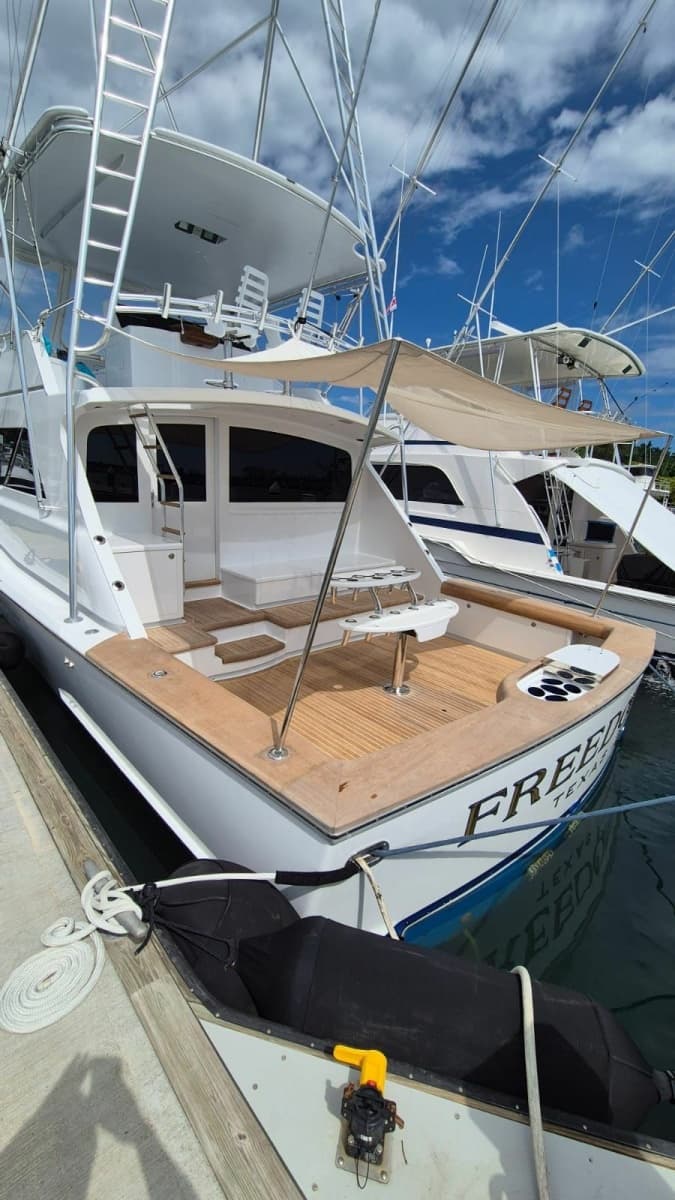1998 American Custom Yachts  - Photo 19