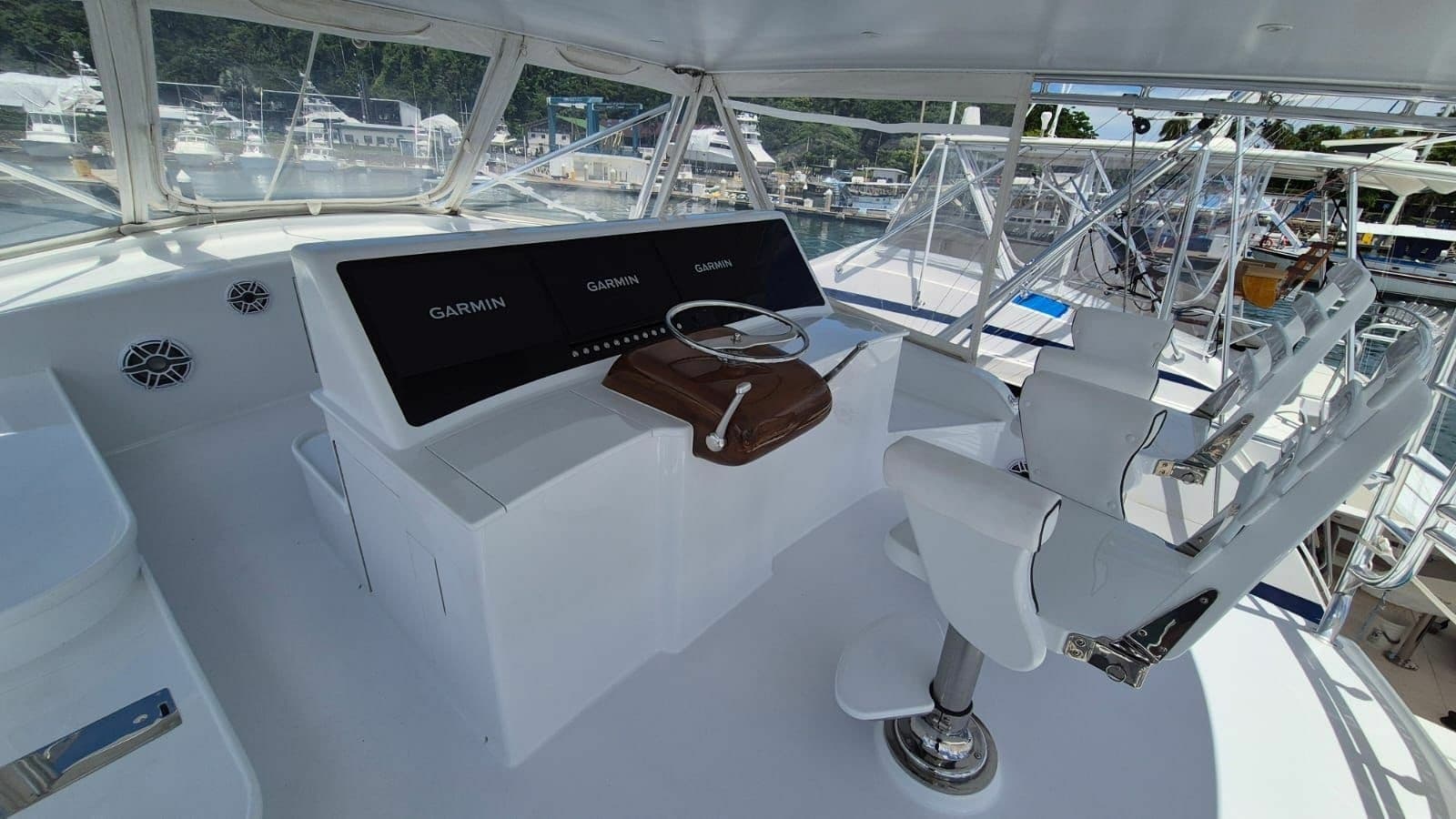 1998 American Custom Yachts  - Photo 5