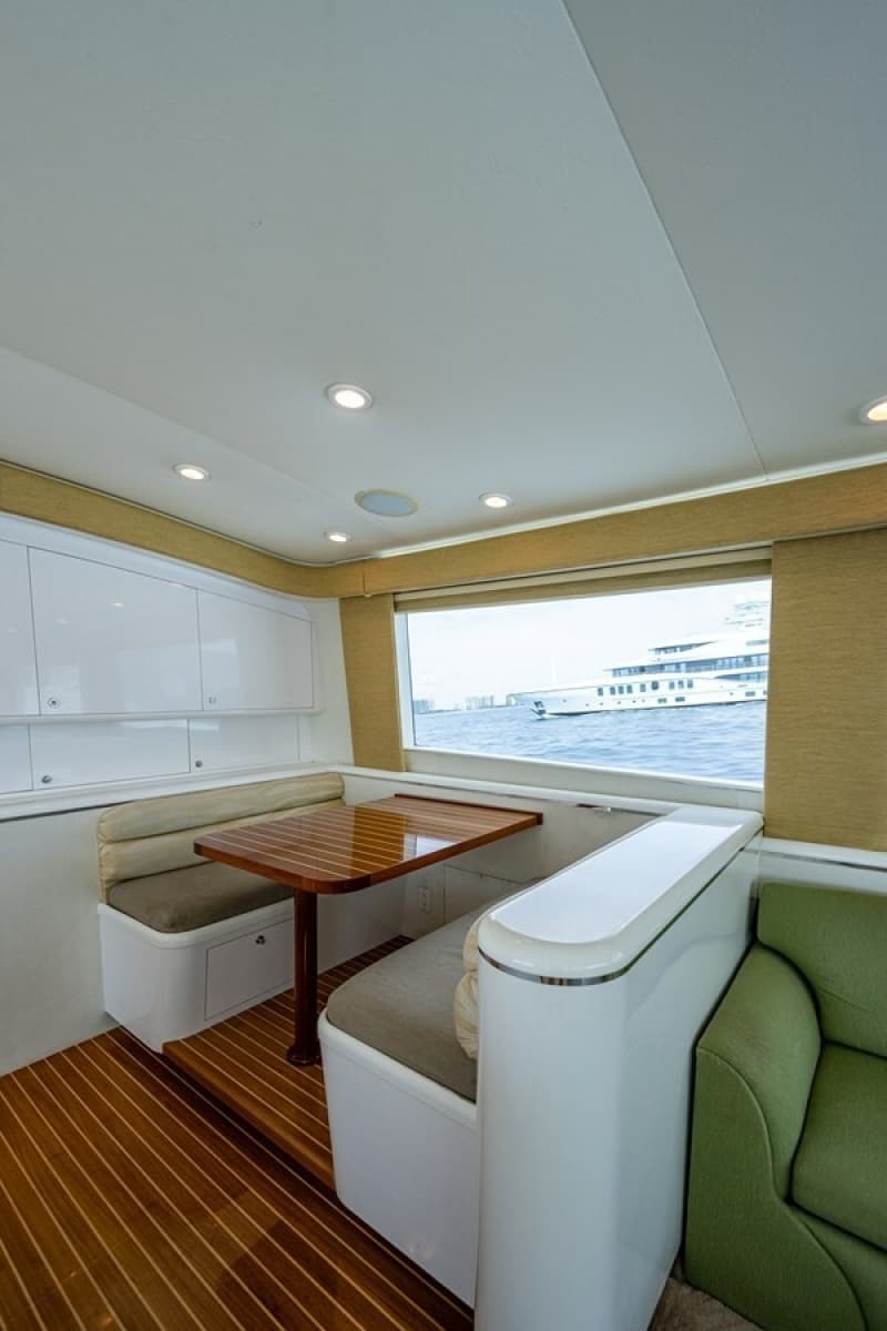 1998 American Custom Yachts  - Photo 31