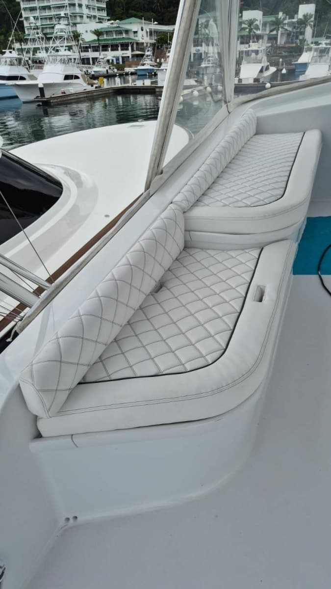 1998 American Custom Yachts  - Photo 8
