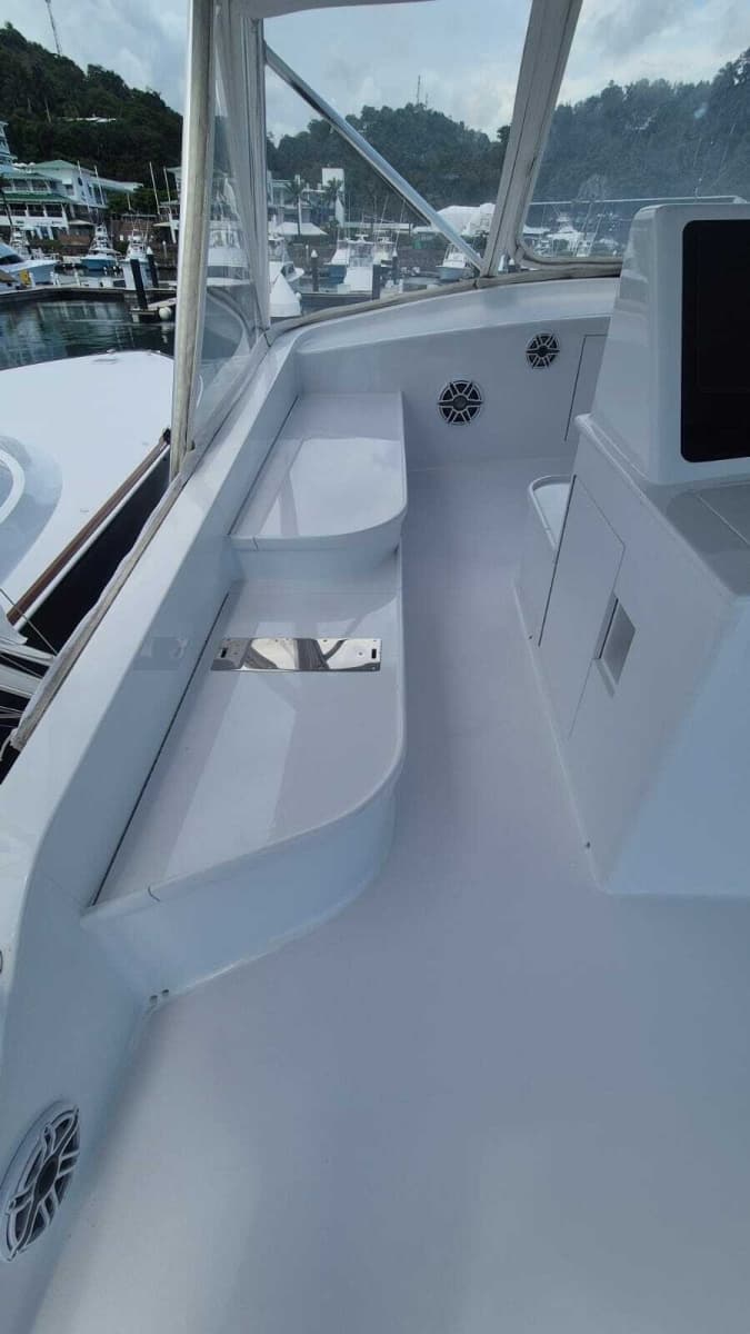 1998 American Custom Yachts  - Photo 15