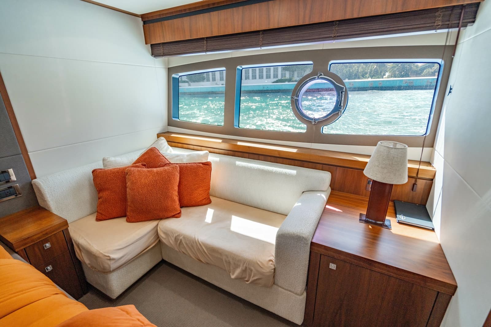 2014 Sunseeker Manhattan 73 - Photo 56