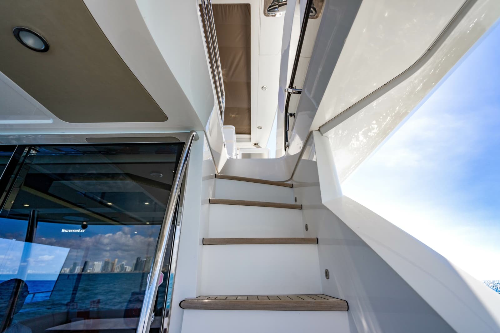 2014 Sunseeker Manhattan 73 - Photo 18