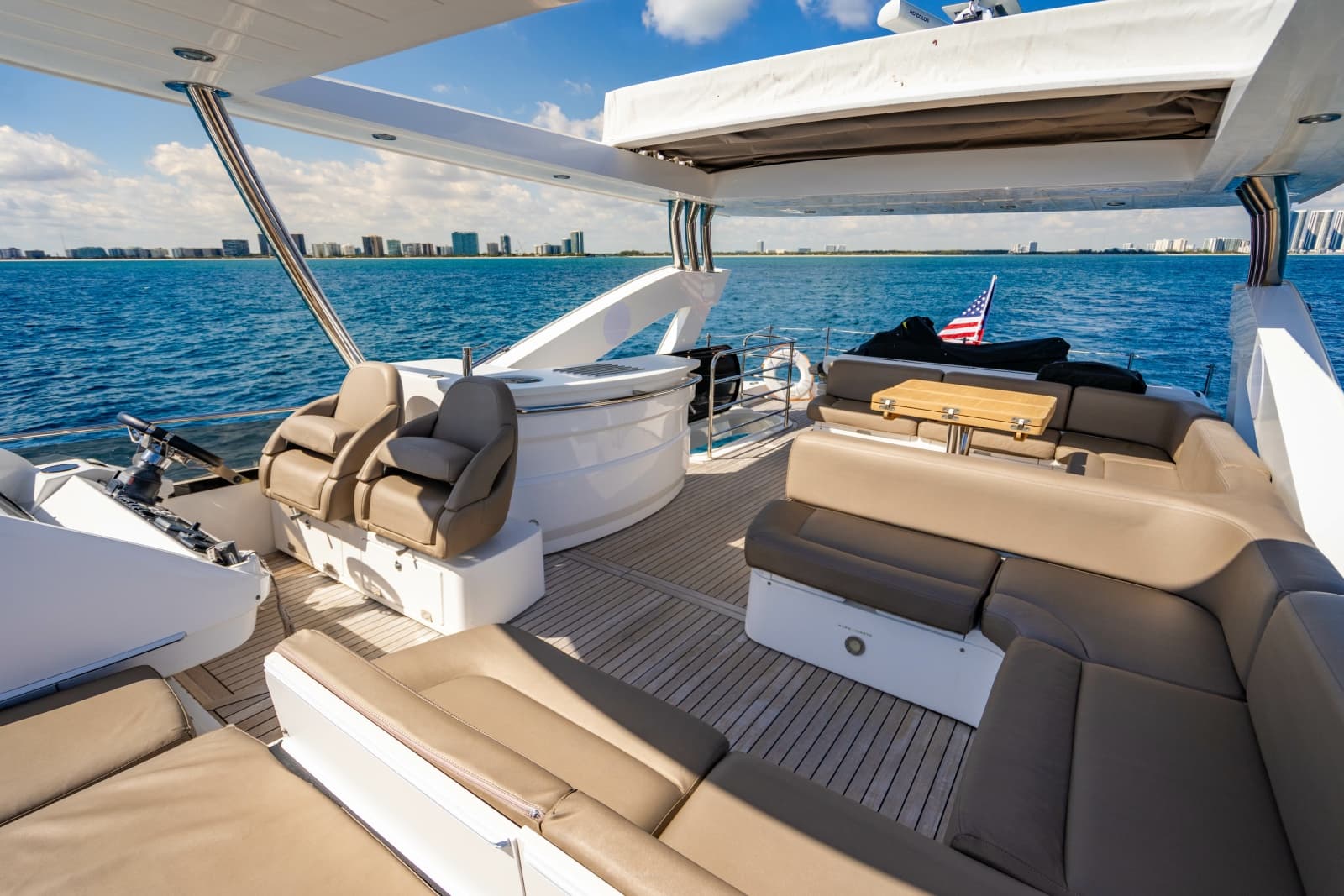 2014 Sunseeker Manhattan 73 - Photo 22