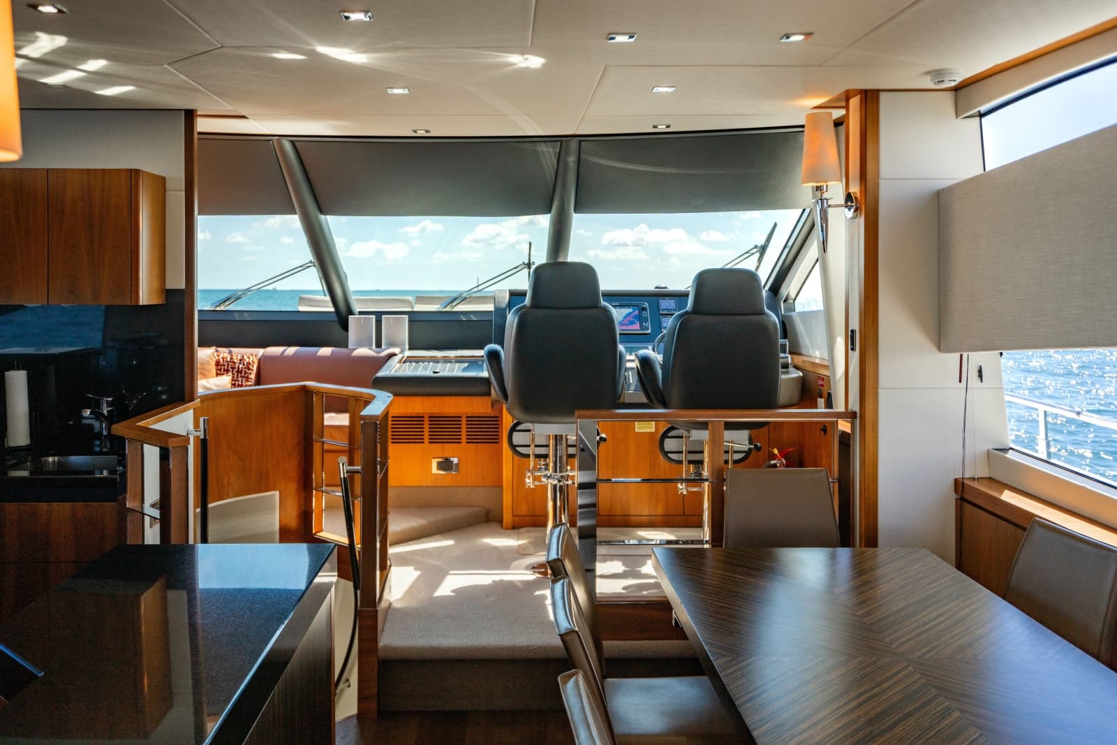2014 Sunseeker Manhattan 73 - Photo 40