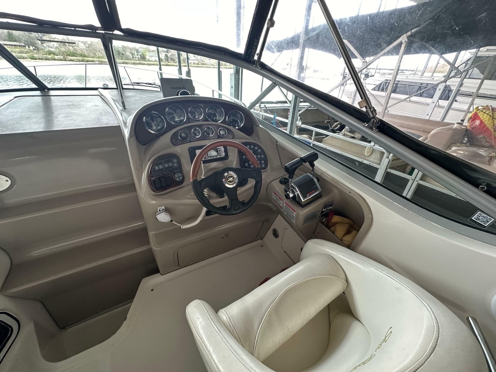 2003 Sea Ray Sundancer 280 - Photo 12