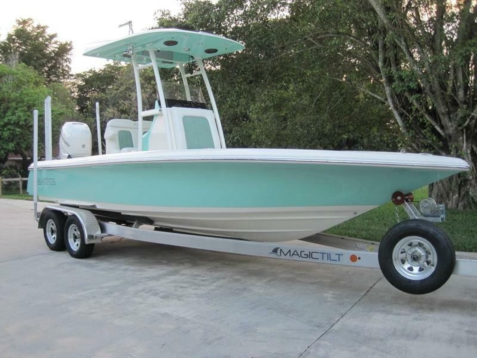 2021 ShearWater 250 Carolina Bay - Photo 2