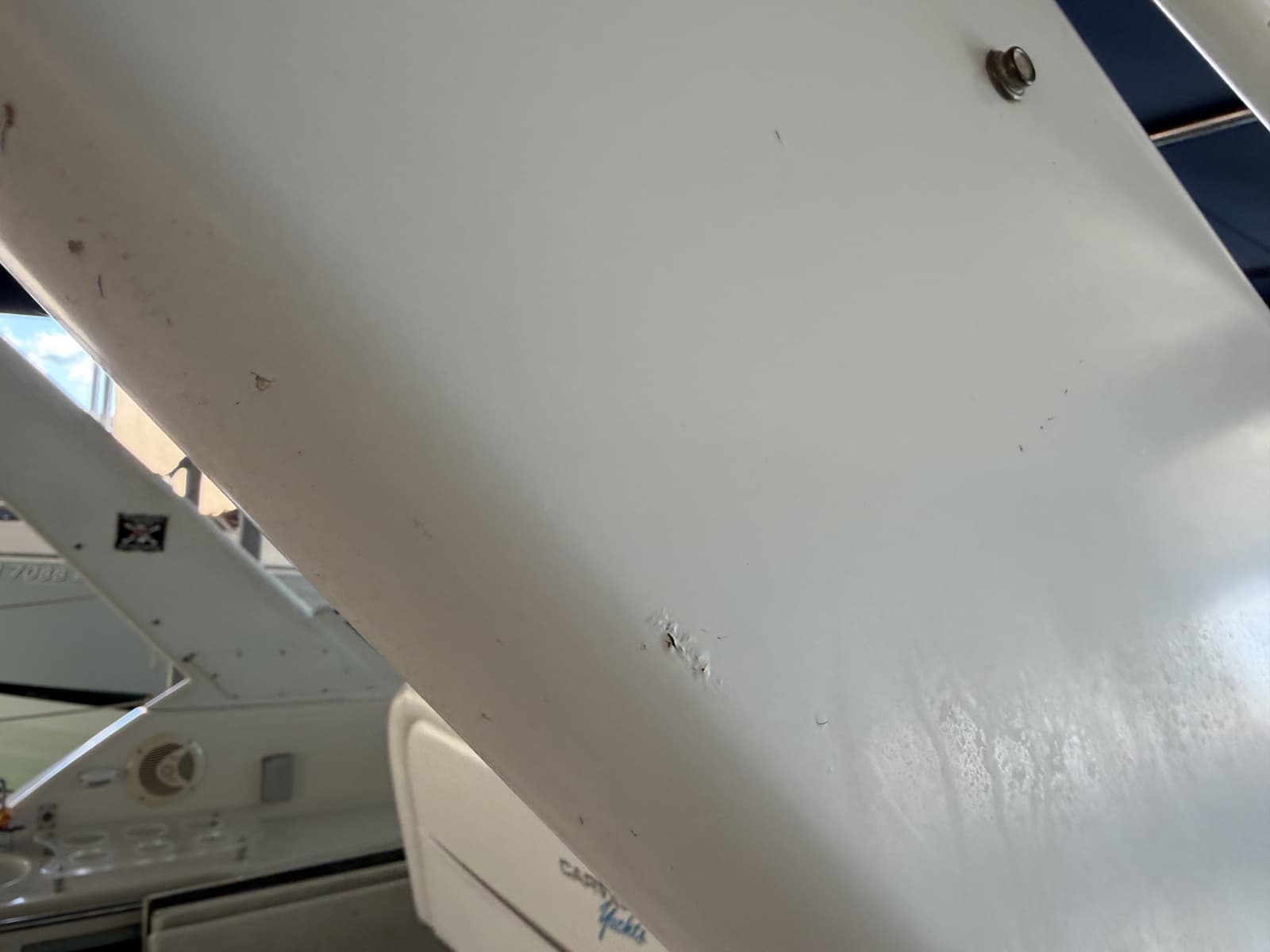 1996 Carver 310 Mid Cabin Express - Photo 154