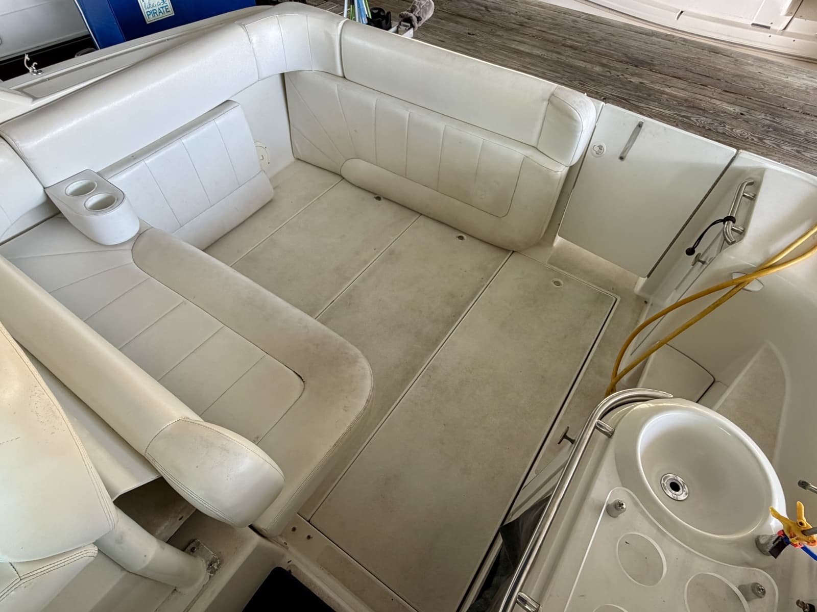 1996 Carver 310 Mid Cabin Express - Photo 104