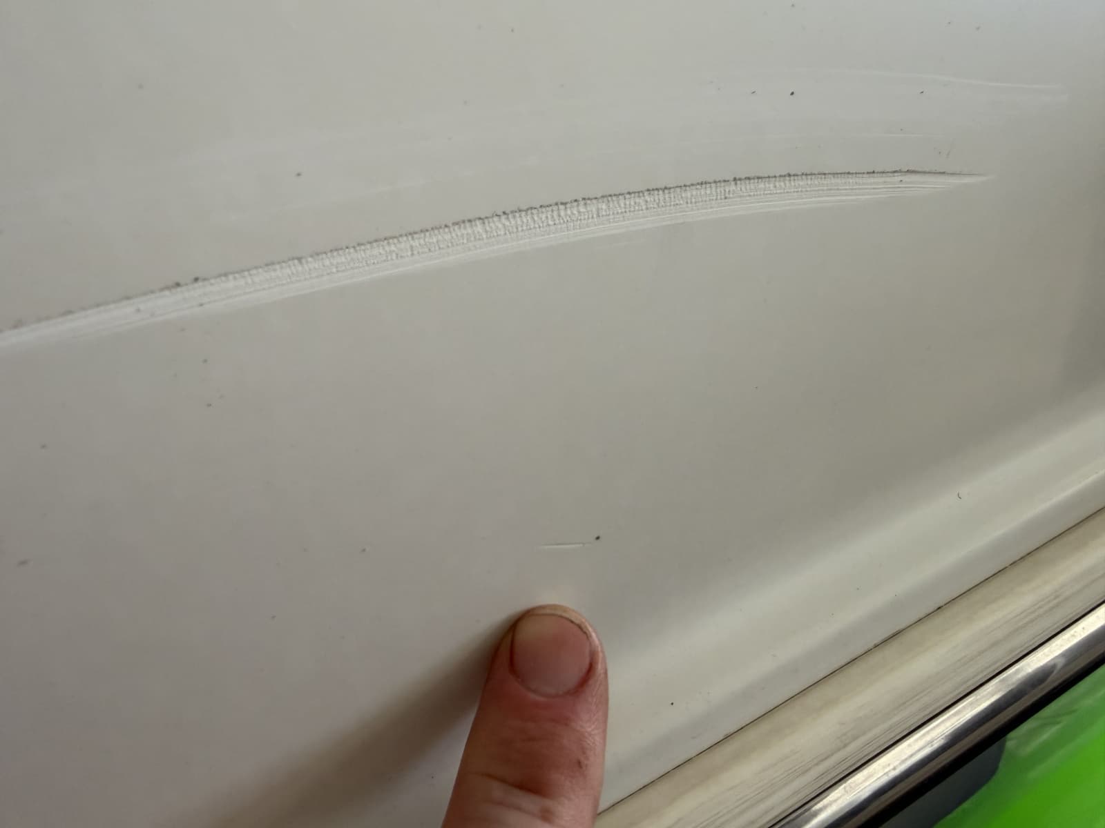 1996 Carver 310 Mid Cabin Express - Photo 148