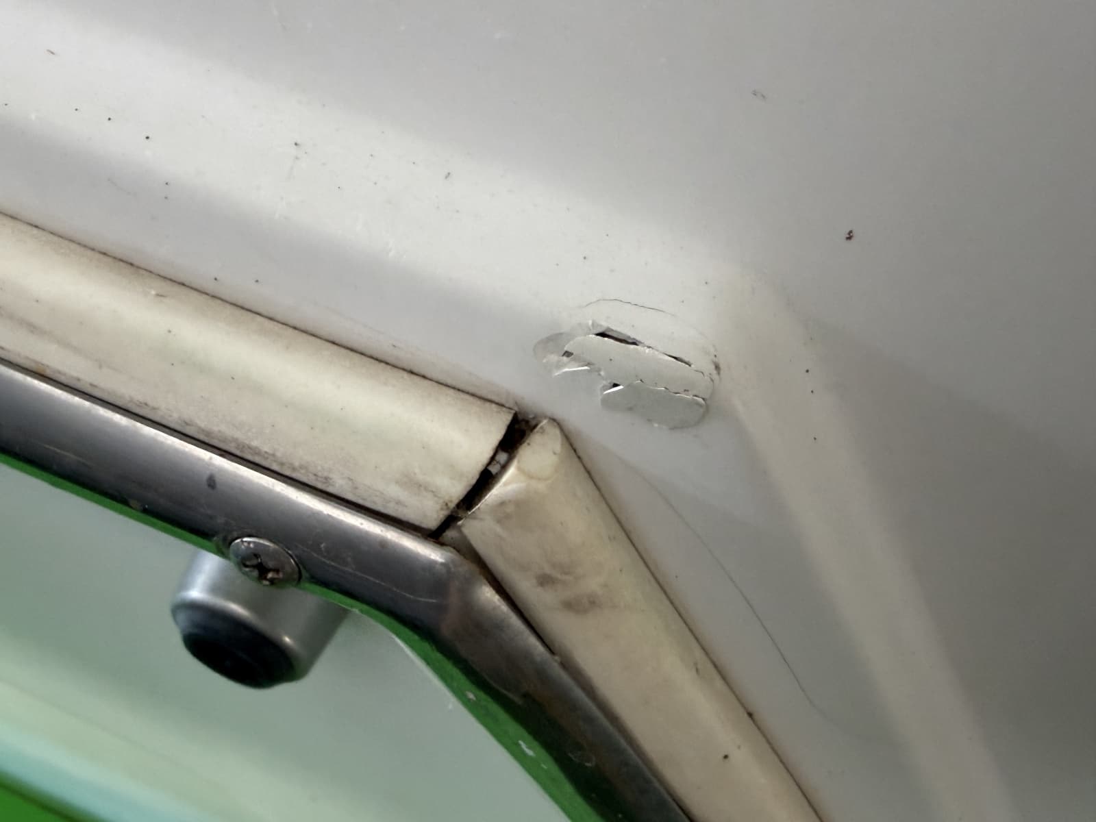1996 Carver 310 Mid Cabin Express - Photo 192