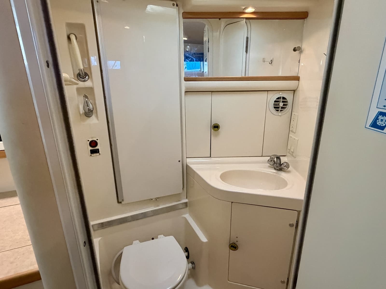 1996 Carver 310 Mid Cabin Express - Photo 83