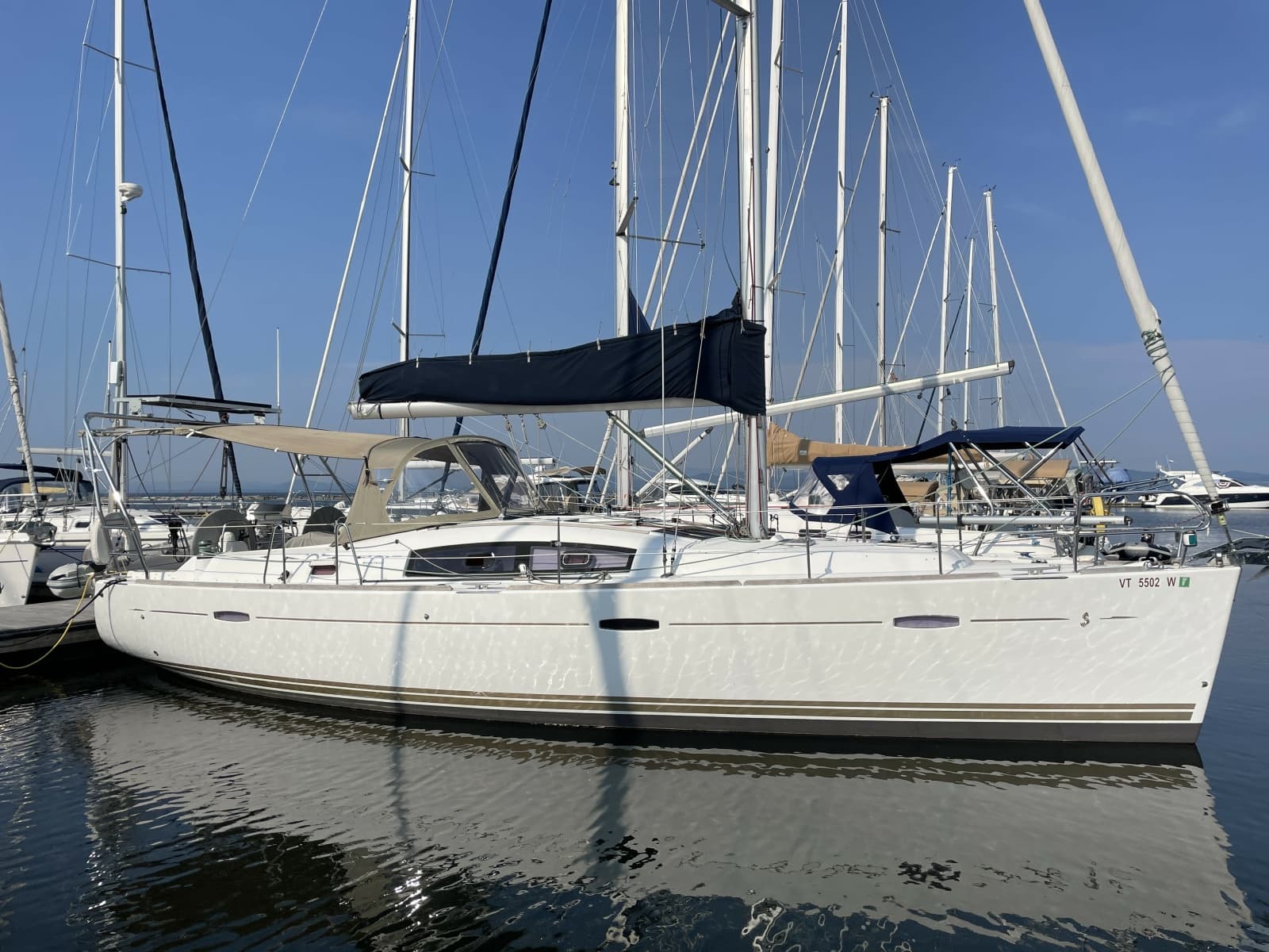 2010 Beneteau  - Photo 1
