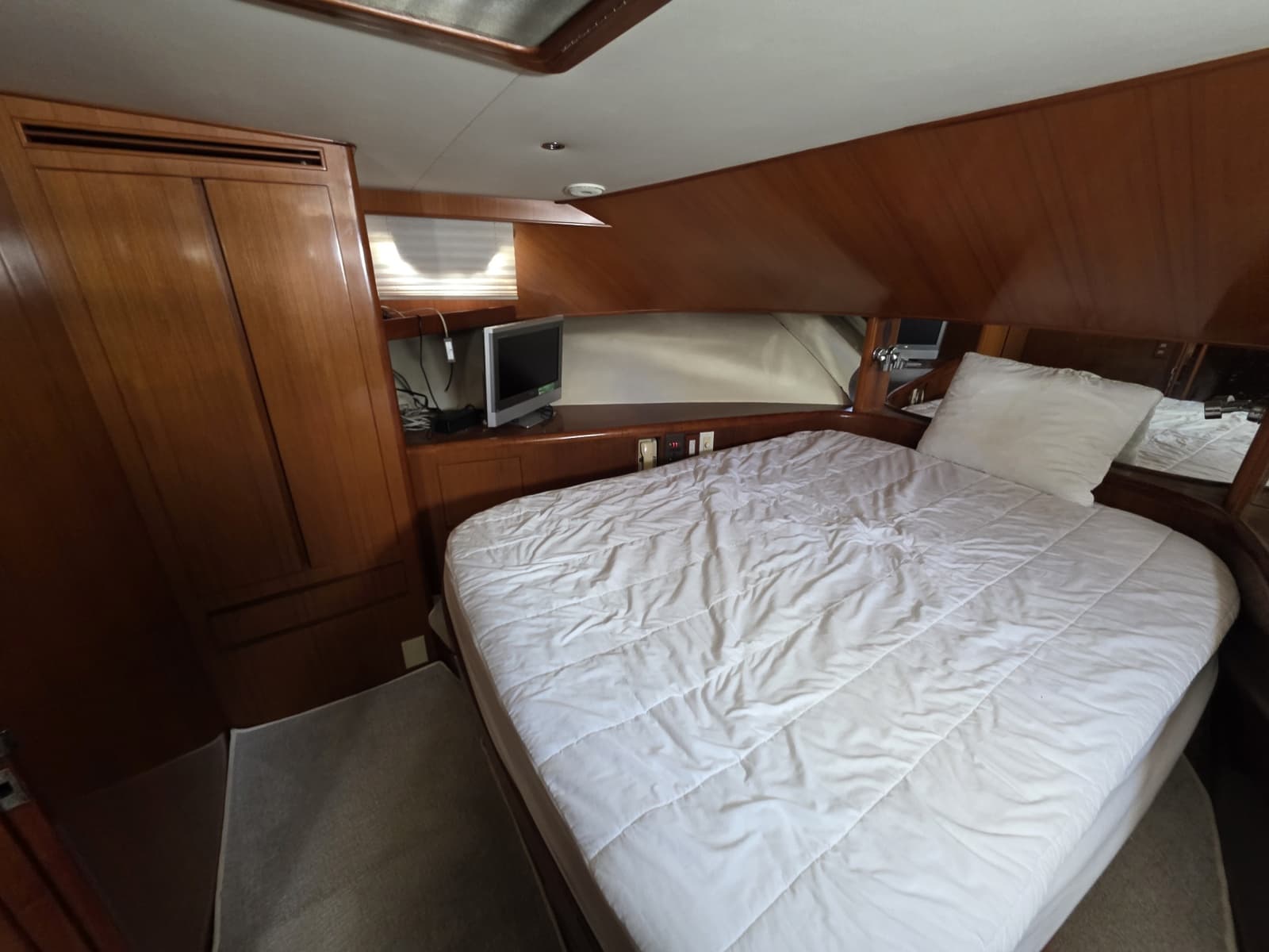 2000 Ocean Alexander 60 Trawler - Photo 37