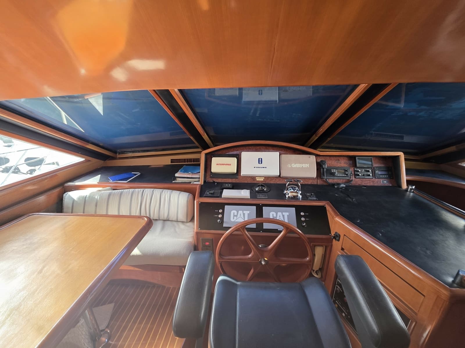 2000 Ocean Alexander 60 Trawler - Photo 11