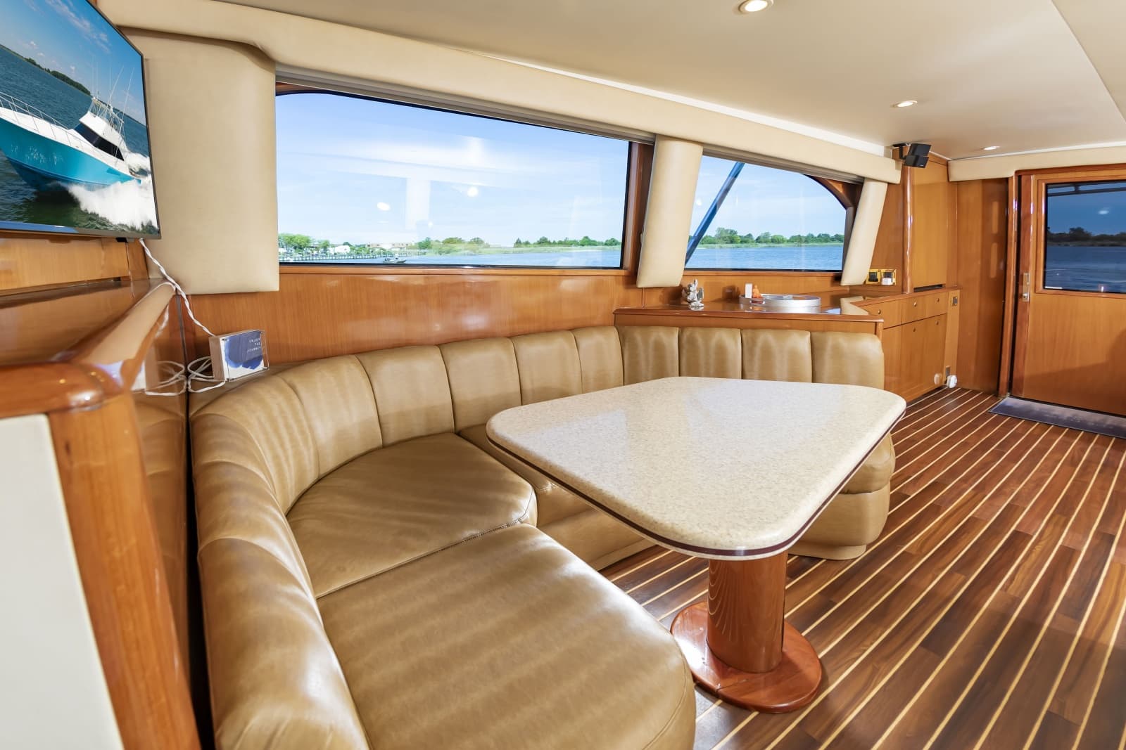 1999 Viking 55 Convertible Sportfish - Photo 29