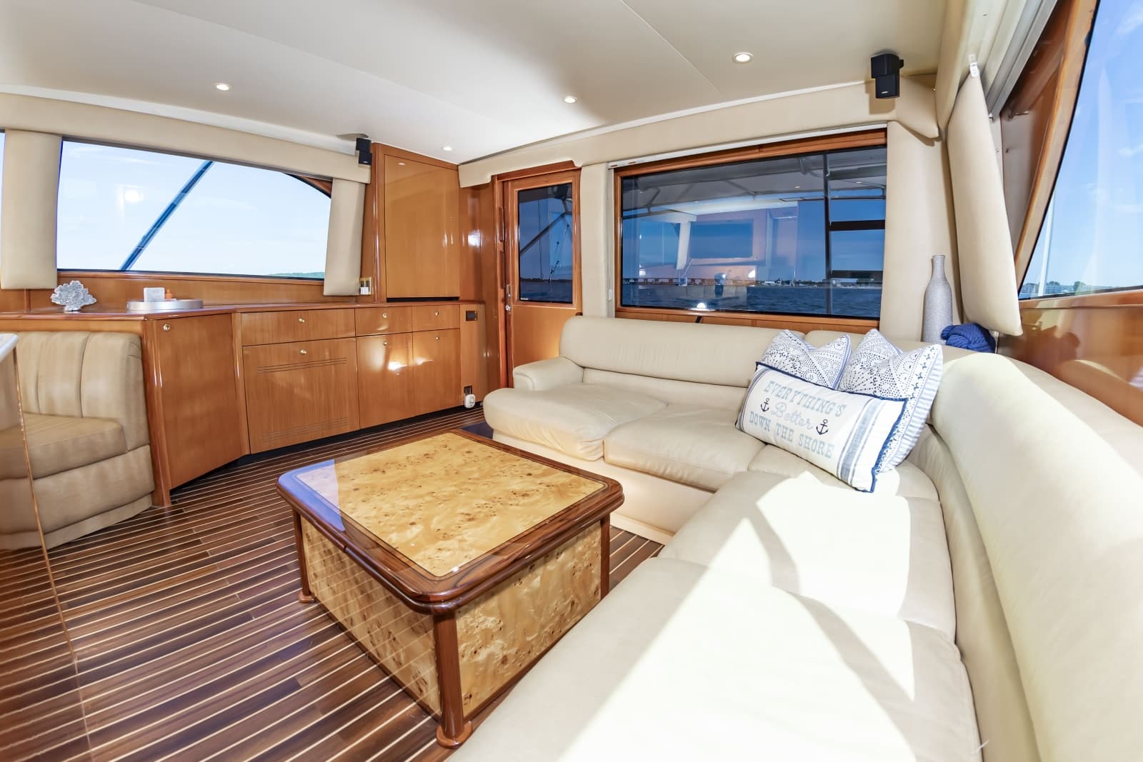 1999 Viking 55 Convertible Sportfish - Photo 26