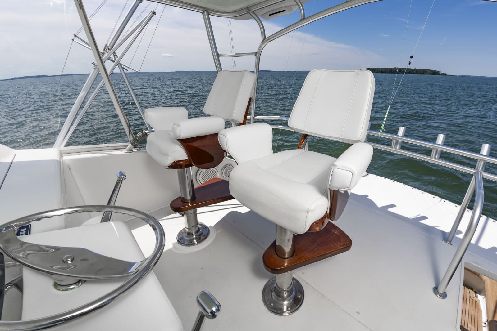 1999 Viking 55 Convertible Sportfish - Photo 13
