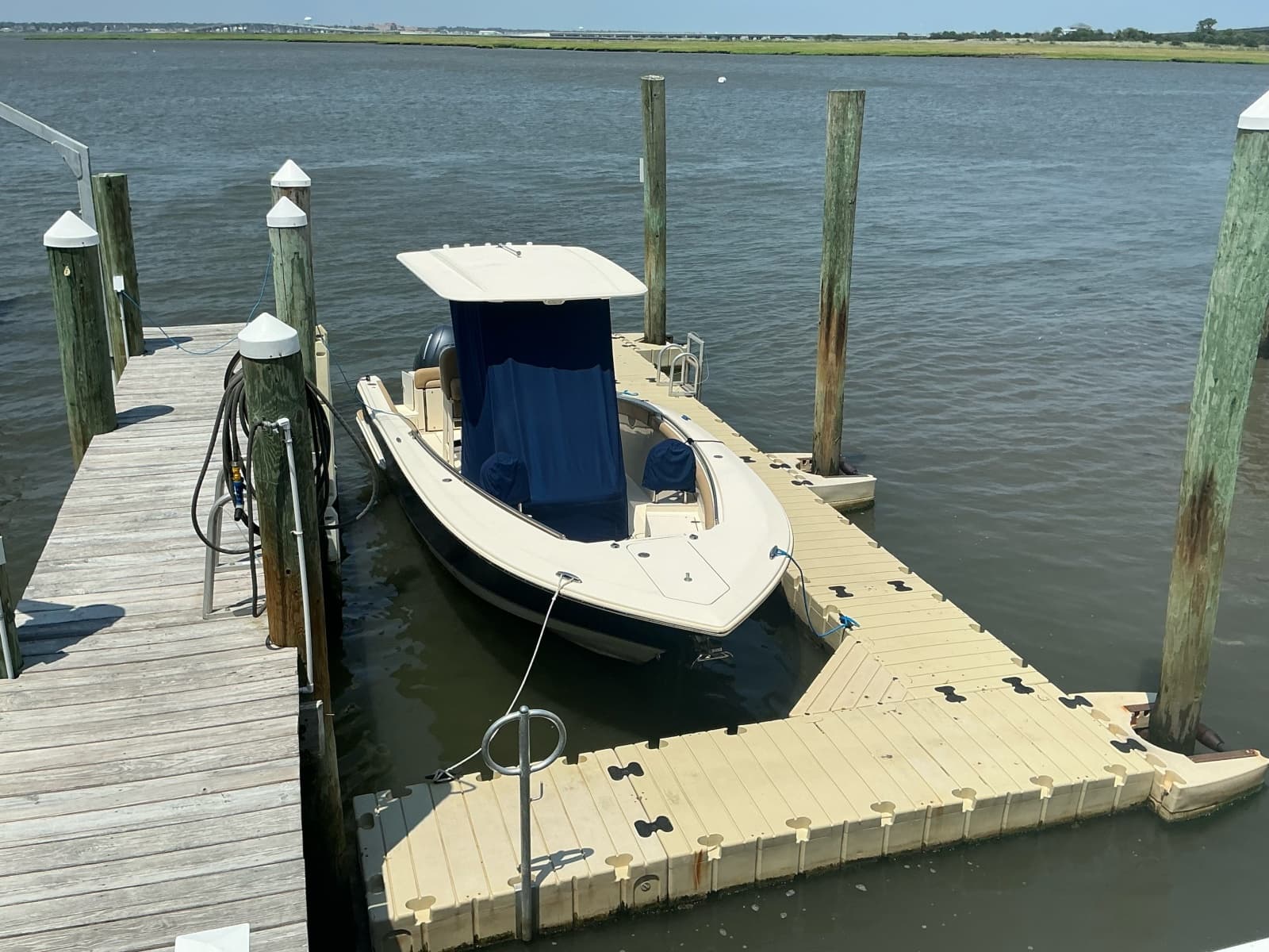 2018 Scout 255 LXf - Photo 1