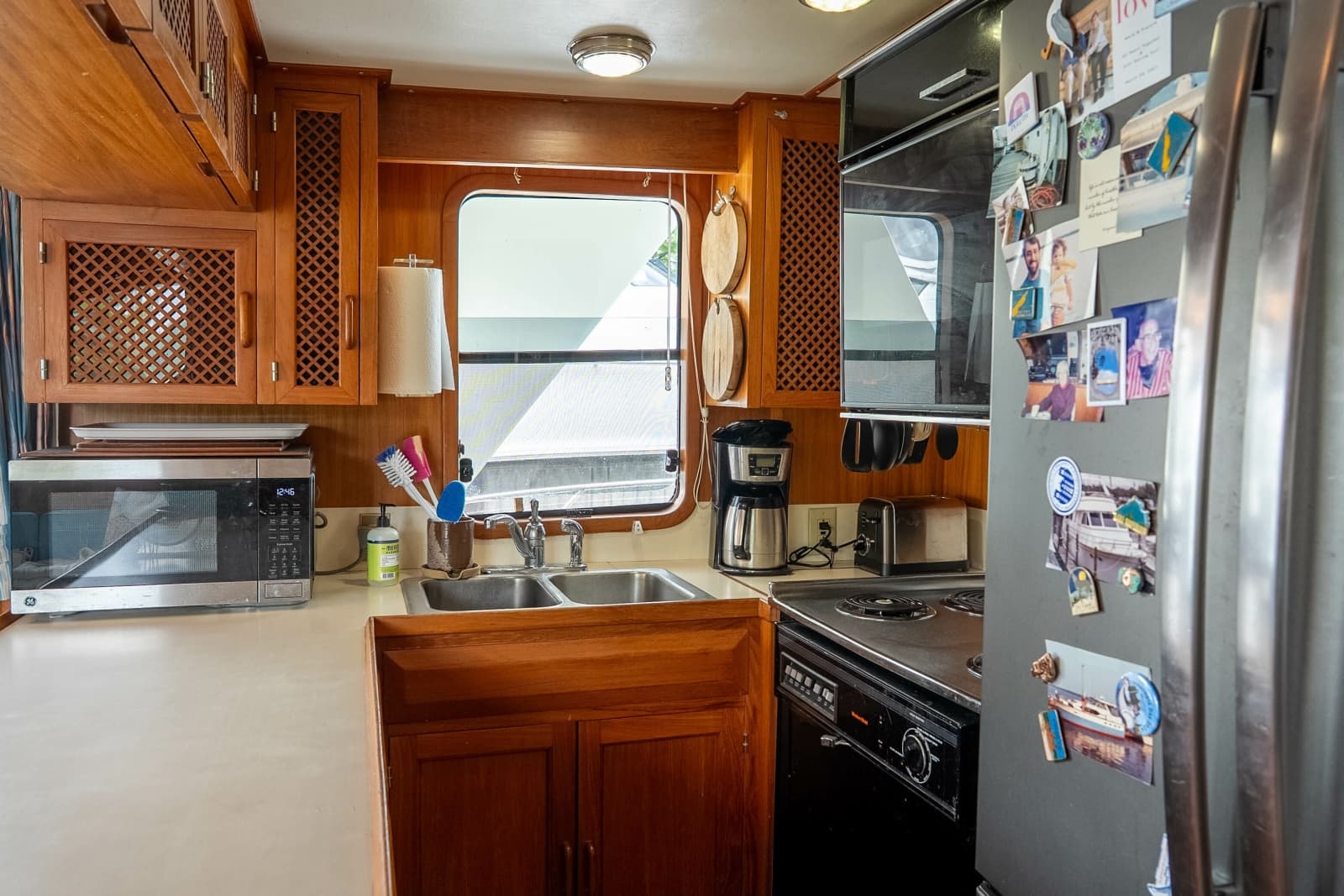 1988 DeFever 53 Performance Offshore Cruiser - Photo 40