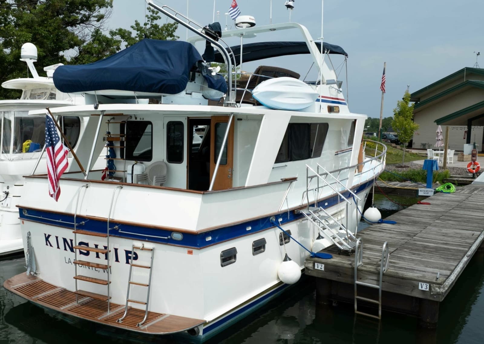 1988 DeFever 53 Performance Offshore Cruiser - Photo 3
