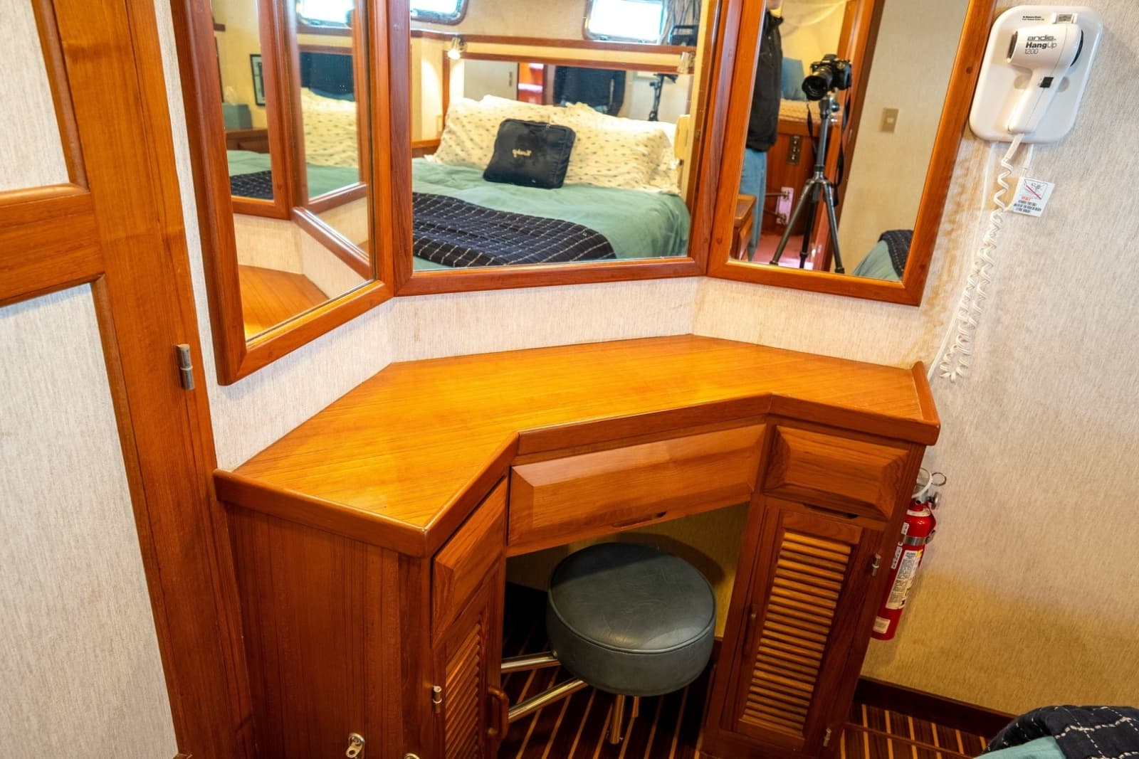 1988 DeFever 53 Performance Offshore Cruiser - Photo 48