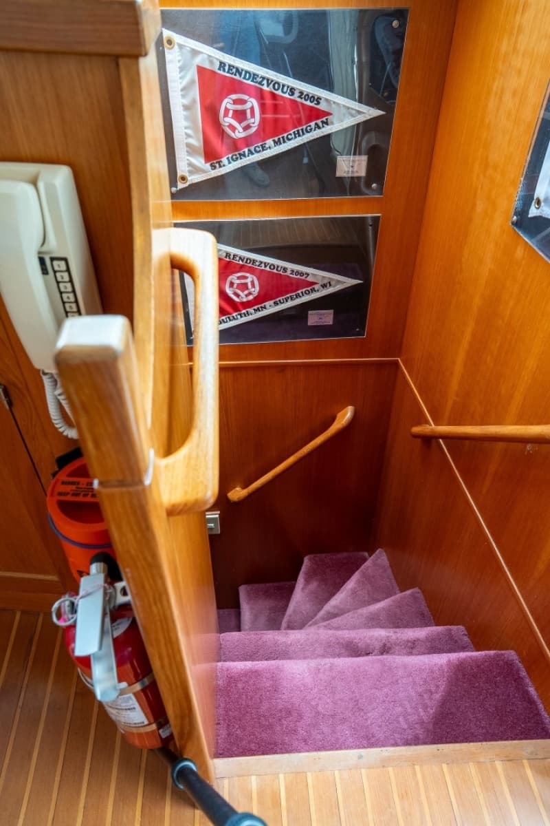 1988 DeFever 53 Performance Offshore Cruiser - Photo 45