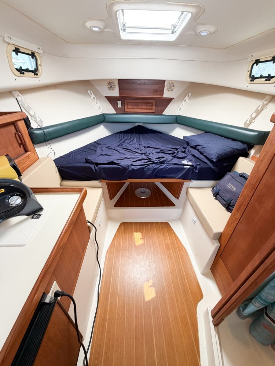 2000 Mainship Pilot 30 - Photo 26