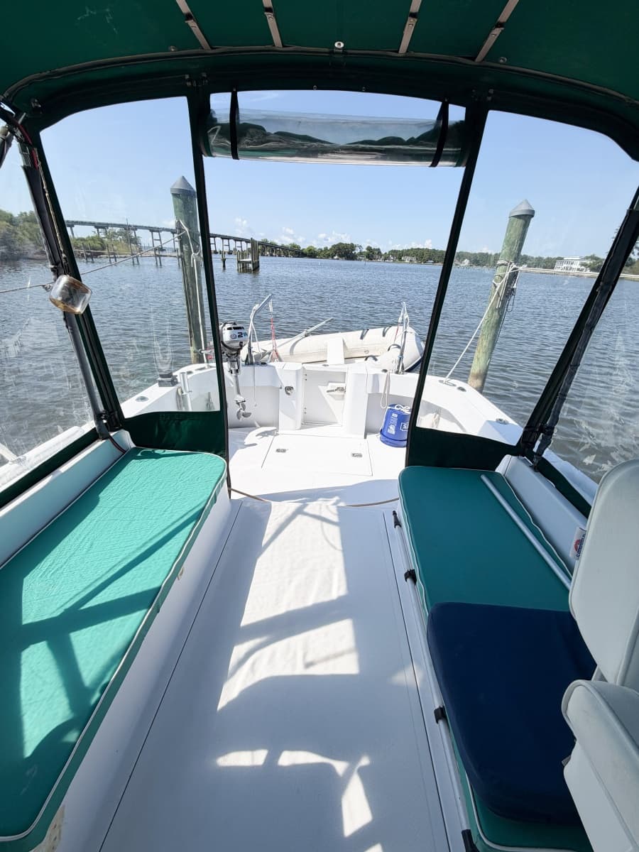 2000 Mainship Pilot 30 - Photo 10