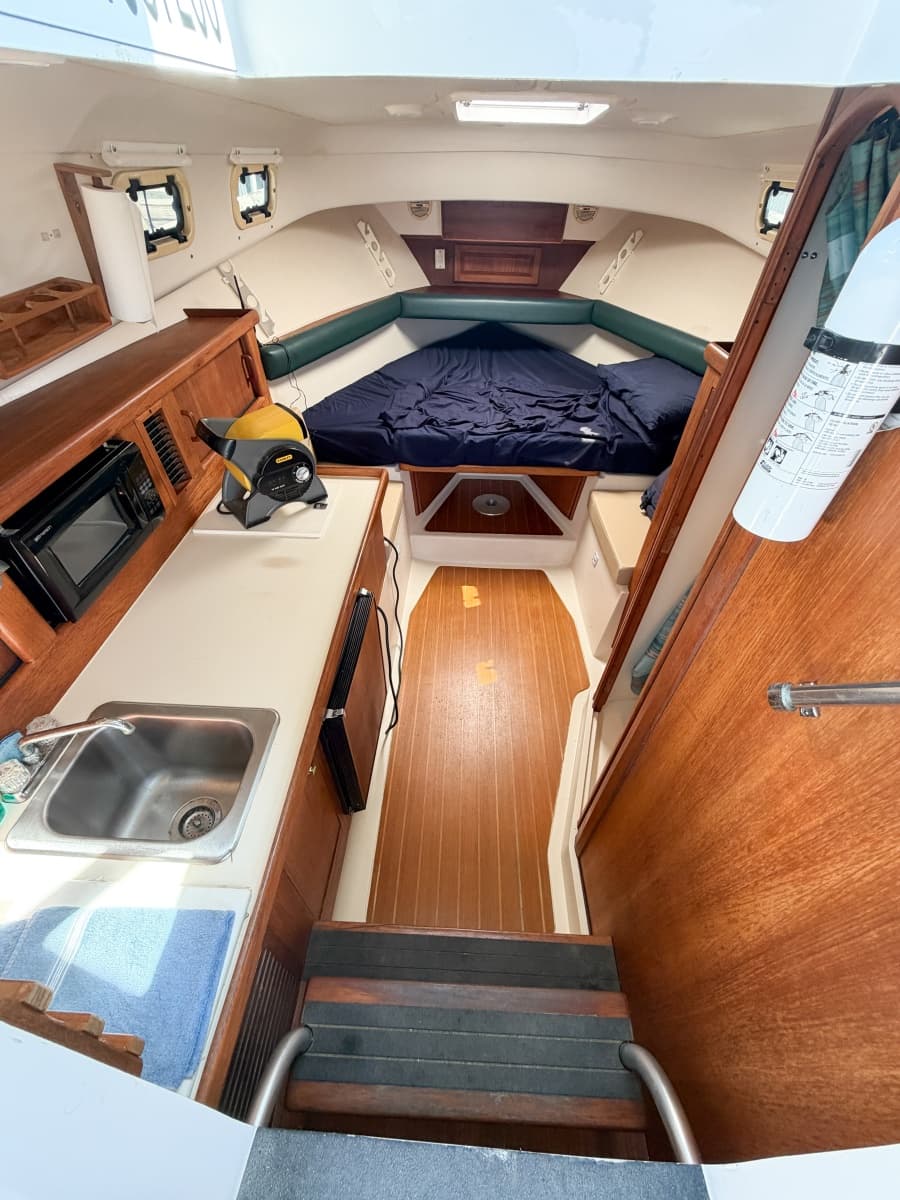 2000 Mainship Pilot 30 - Photo 14