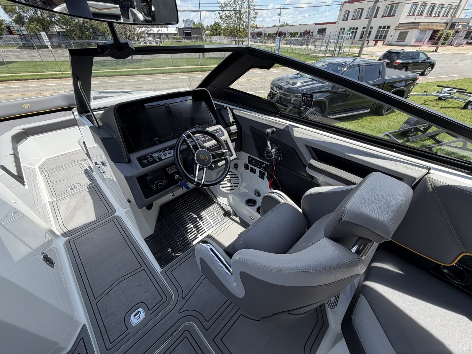 2021 Cobalt R8 Surf - Photo 10