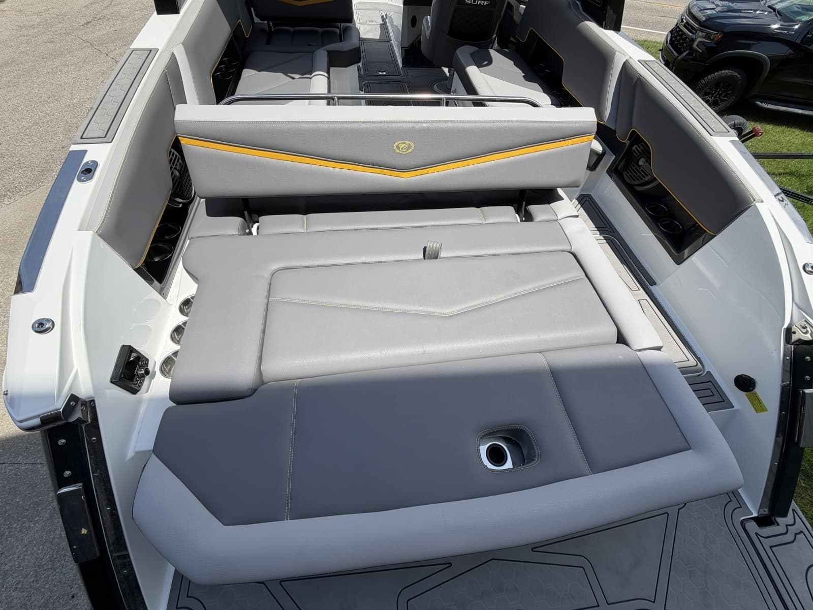 2021 Cobalt R8 Surf - Photo 22