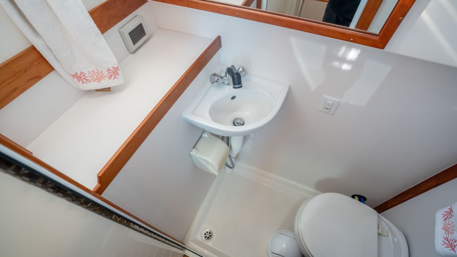 2016 Sabre 48 - Photo 59