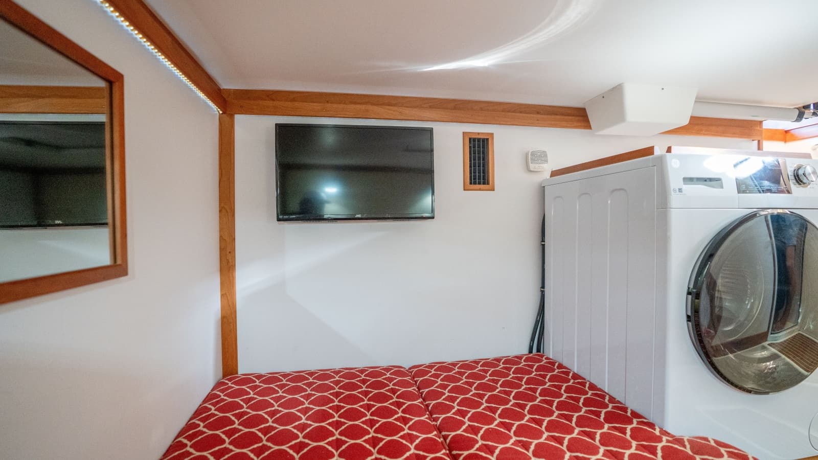 2016 Sabre 48 - Photo 57