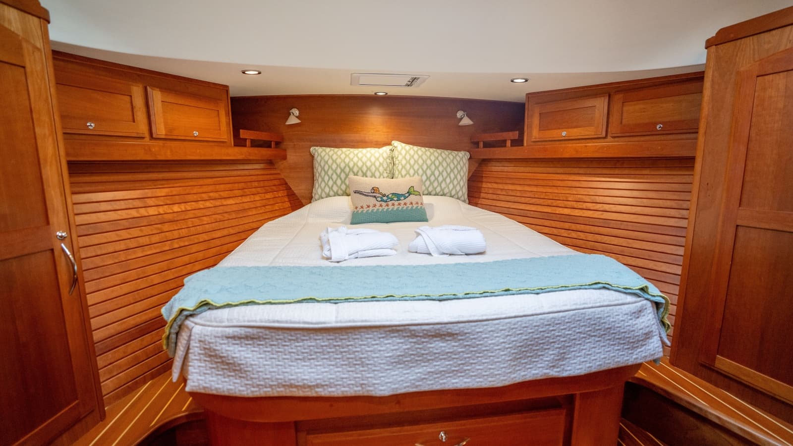 2016 Sabre 48 - Photo 50