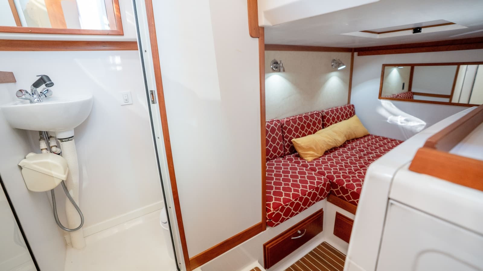 2016 Sabre 48 - Photo 58