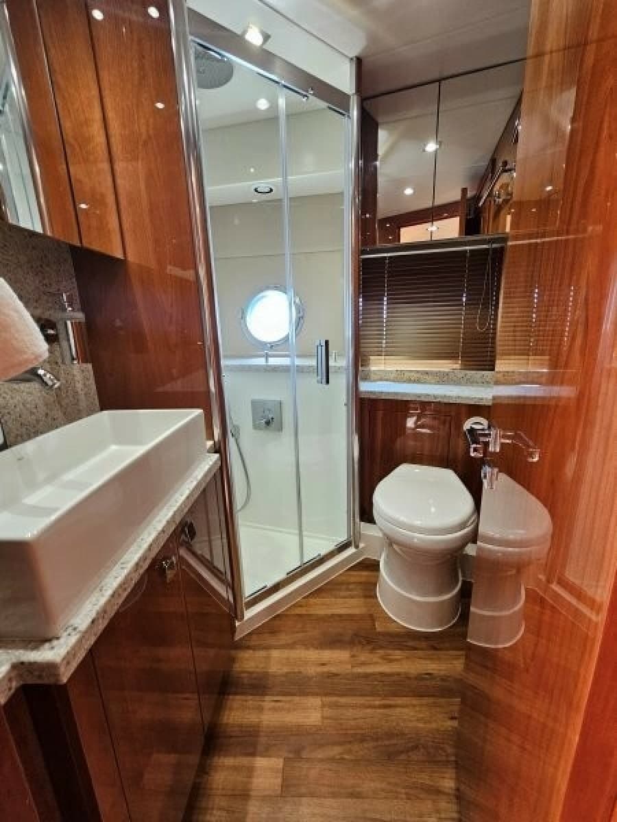 2016 Sunseeker 57 Predator - Photo 27