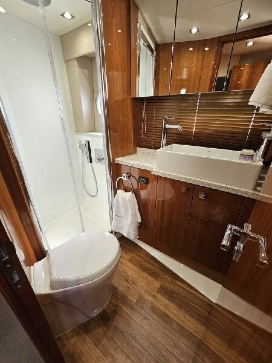 2016 Sunseeker 57 Predator - Photo 33