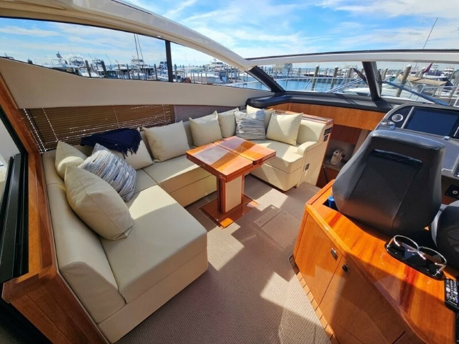 2016 Sunseeker 57 Predator - Photo 18