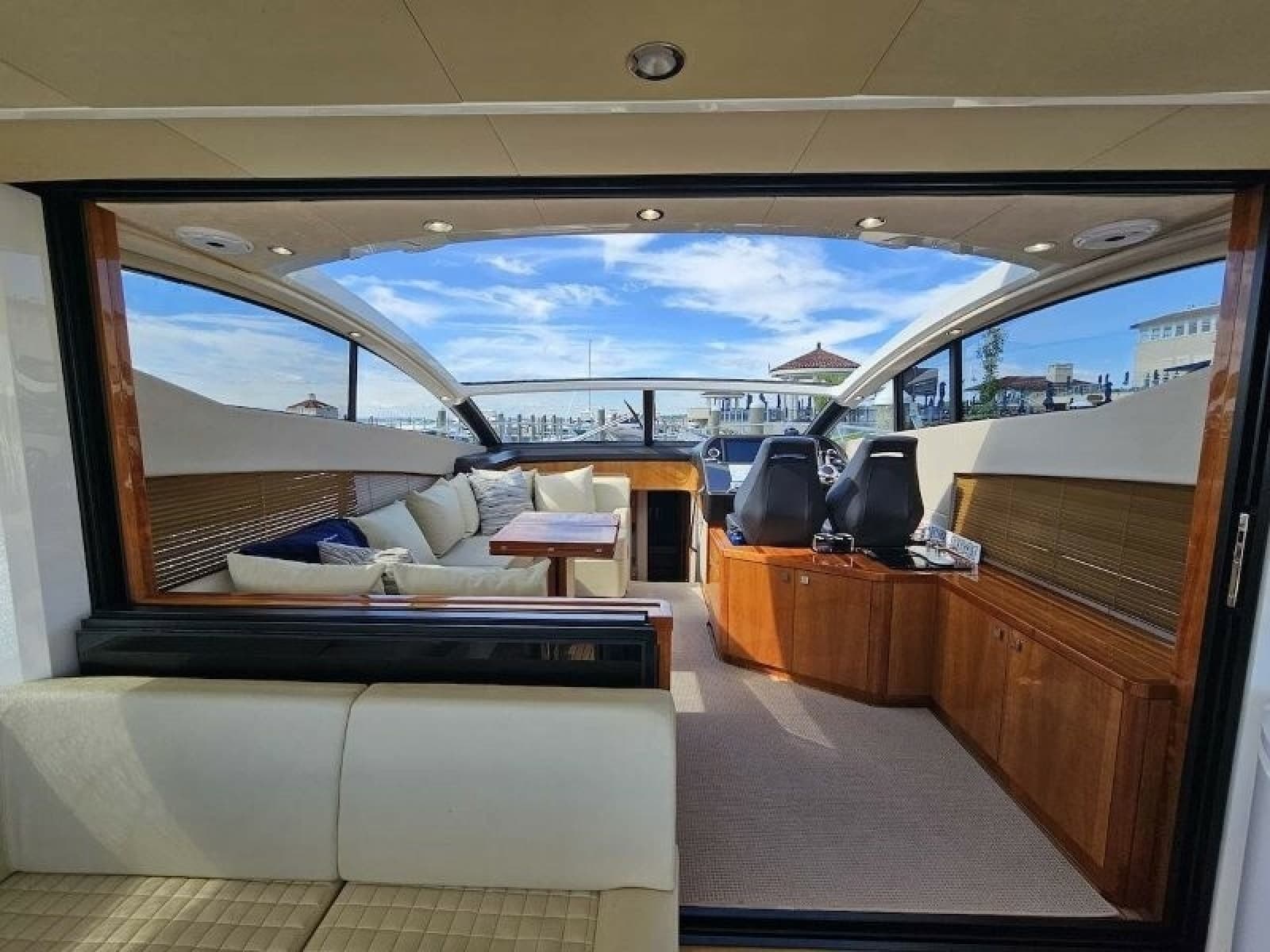 2016 Sunseeker 57 Predator - Photo 12