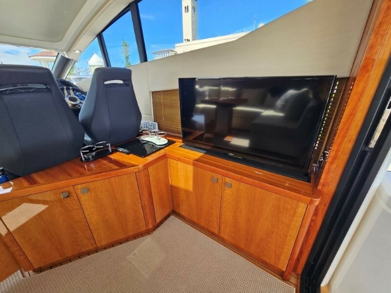 2016 Sunseeker 57 Predator - Photo 16