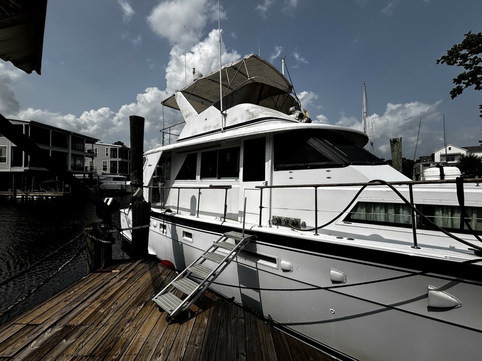 1979 Hatteras 53 Yachtfish (YF) - Photo 2